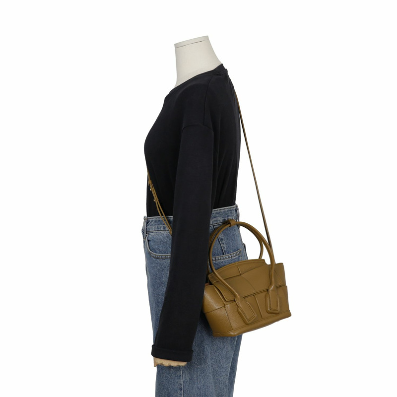 BOTTEGA VENETA Arco 迷你托特單肩包 600606-15