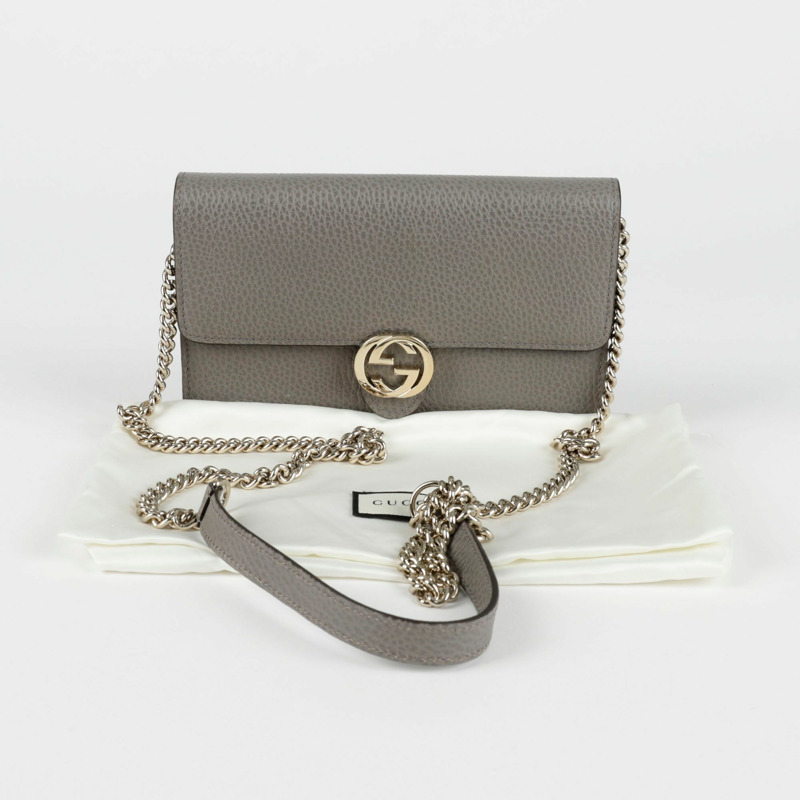 GUCCI 互扣式迷你鏈條斜背皮夾 510314-0