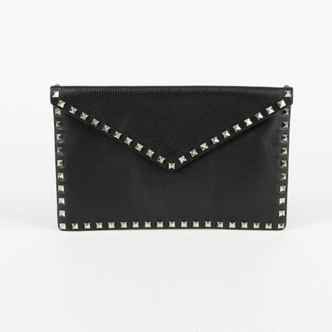 VALENTINO Rockstud 信封手拿包 2P0P56