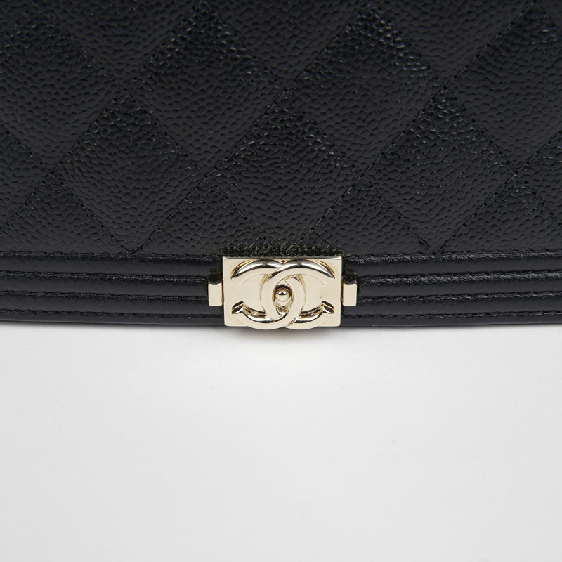 【包稅】CHANEL AP2464 魚子醬紋 Boy 迷你 WOC 肩斜背包-1