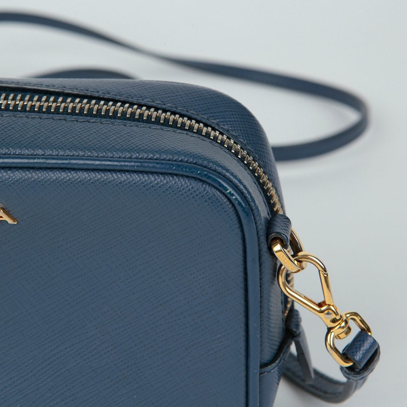 PRADA 1BH036 相機肩斜背包-3