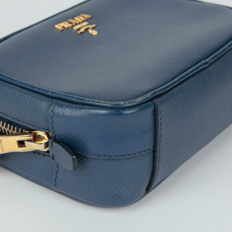 PRADA 1BH036 相機肩斜背包-9
