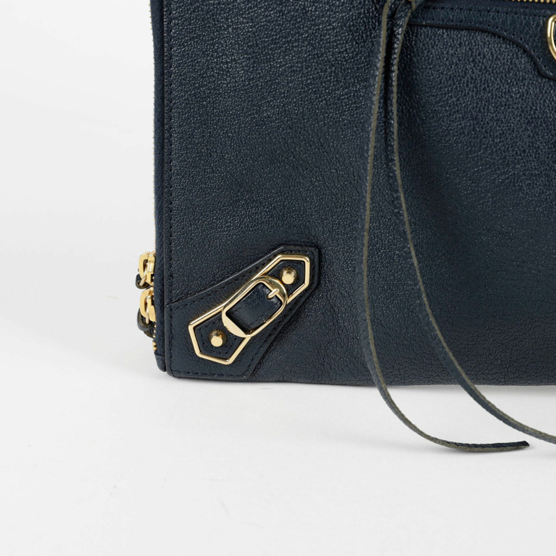BALENCIAGA 經典金屬邊緣中型手拿包 390186-2