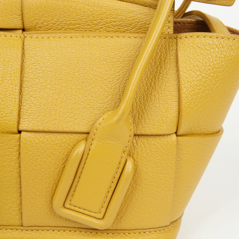 BOTTEGA VENETA Arco 迷你手提包和單肩包 600606-3
