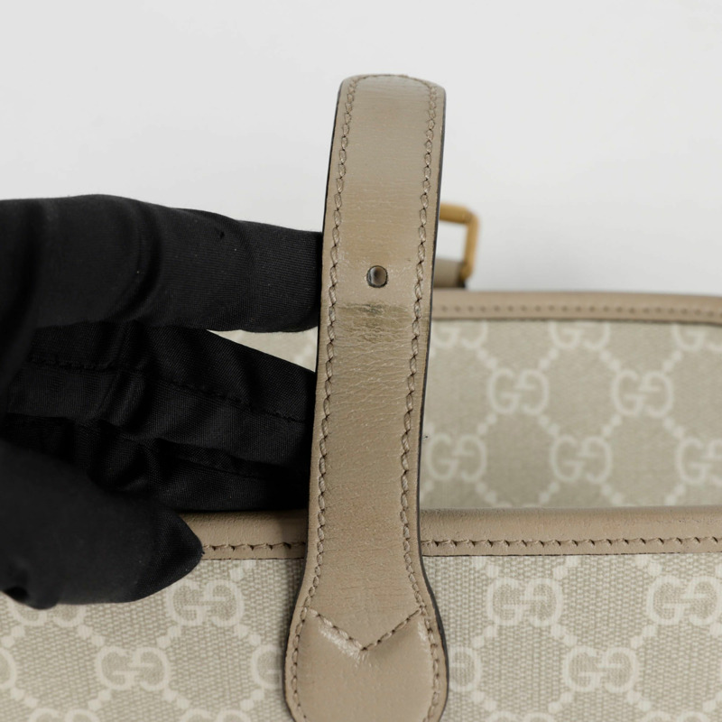 GUCCI 互扣式 G 迷你斜背包 671620-9