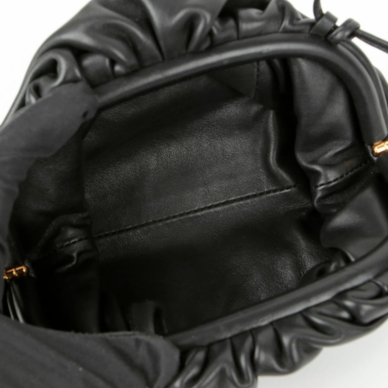 BOTTEGA VENETA 迷你餃子斜背包 585852-5