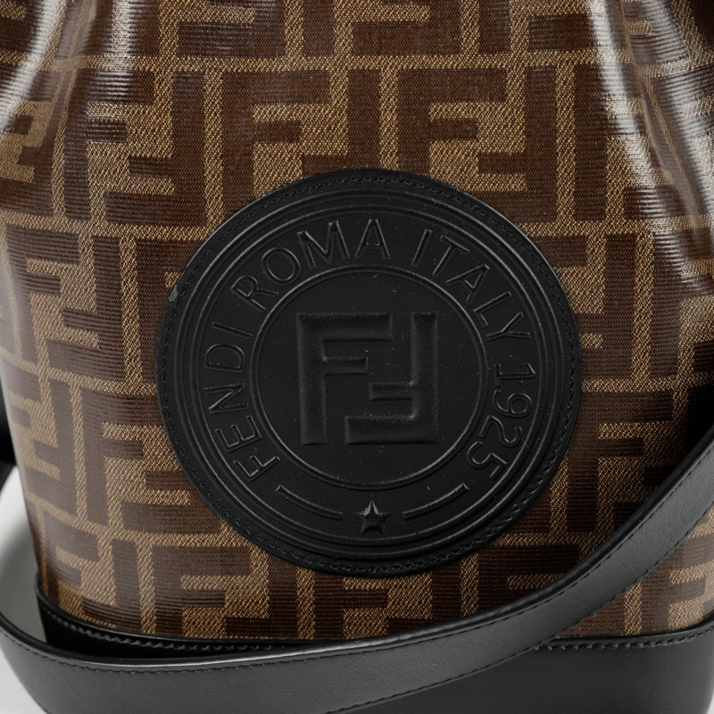 【包稅】FENDI 8BT298 Montrezo 小號水桶肩斜背包-1