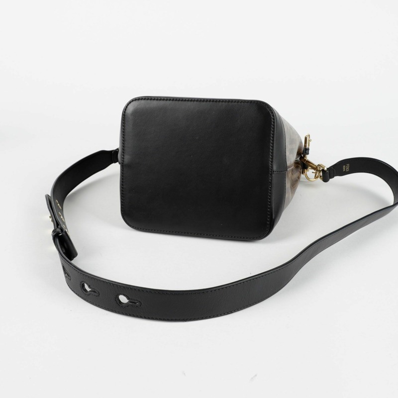 【包稅】FENDI 8BT298 Montrezo 小號水桶肩斜背包-5