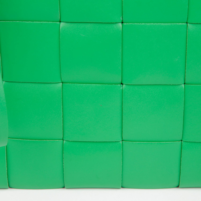 【包稅】BOTTEGA VENETA 649616 卡帶大號收納袋-1