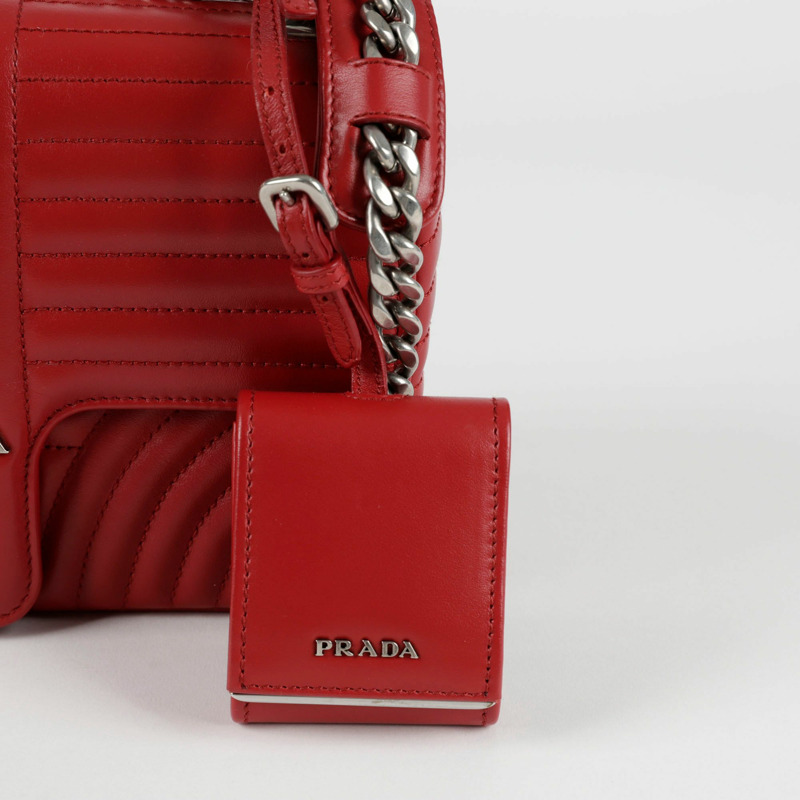 【包稅】PRADA 1BD108 鏈條單肩斜背包-2