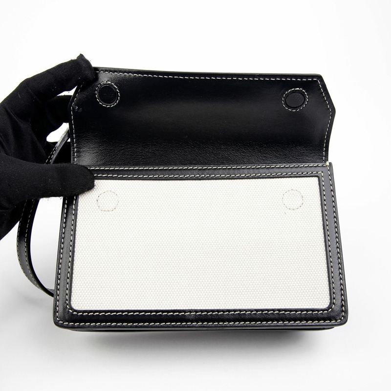 BURBERRY 迷你口袋 Horseberry Title 斜挎單肩包 8031901-7