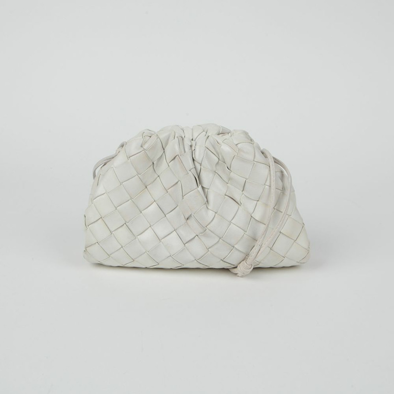 BOTTEGA VENETA 迷你斜背包單肩包 585852-1