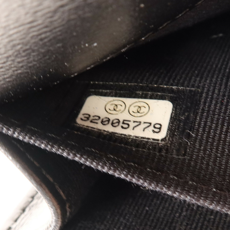 CHANEL 羊皮皮革Mini WOC金扣鏈帶肩背袋-12