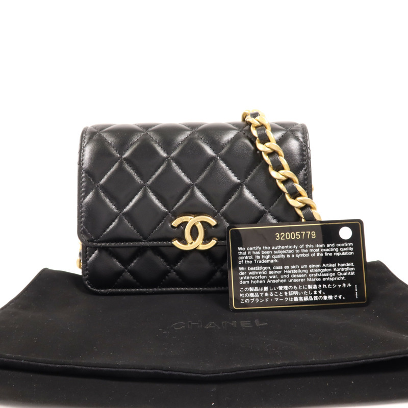 CHANEL 羊皮皮革Mini WOC金扣鏈帶肩背袋-16