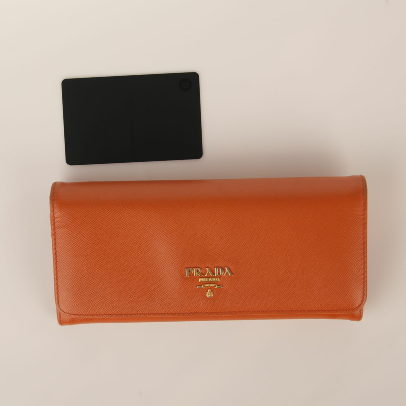 PRADA 金色標誌橘色十字紋皮革長皮夾-15