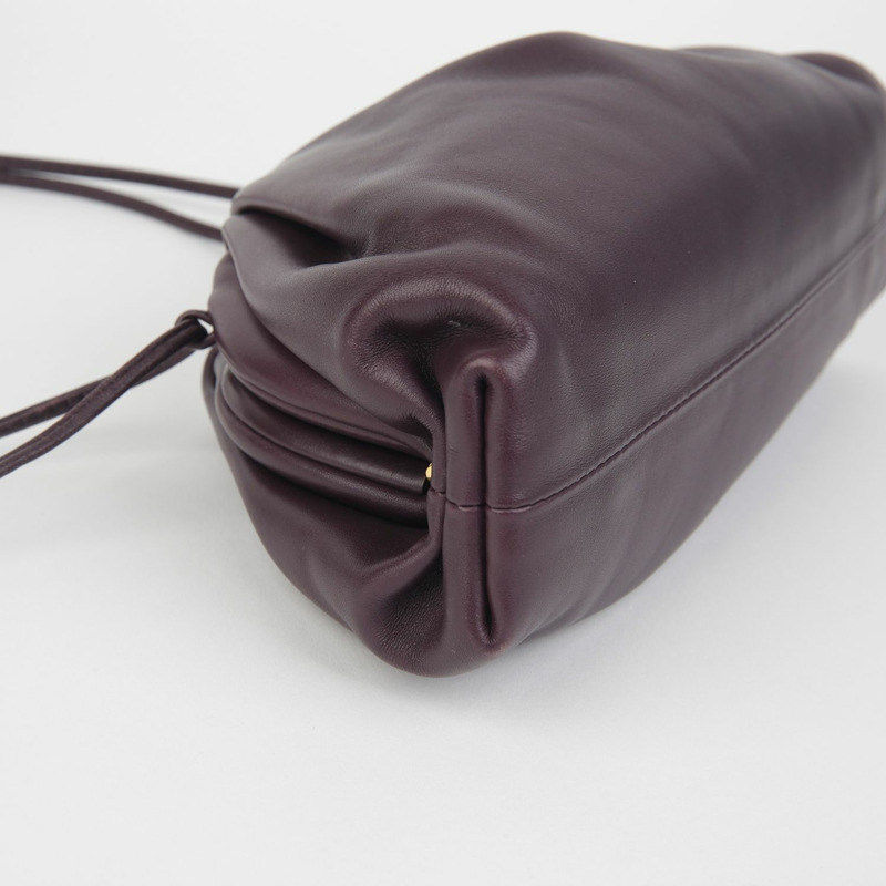 BOTTEGA VENETA 迷你斜背包 585852-5