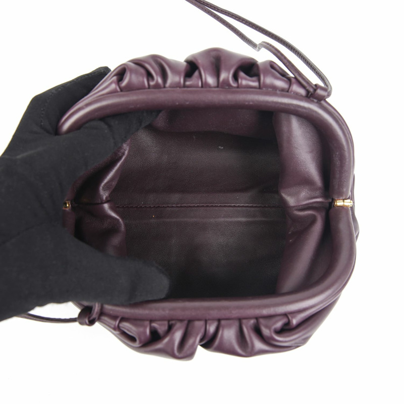 BOTTEGA VENETA 迷你斜背包 585852-8