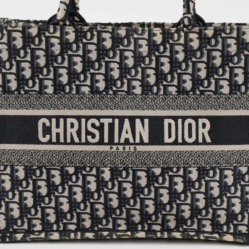 DIOR M1296ZRIW 中號書包手提袋-1