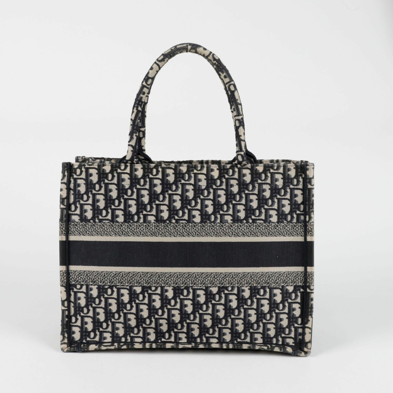 DIOR M1296ZRIW 中號書包手提袋-3