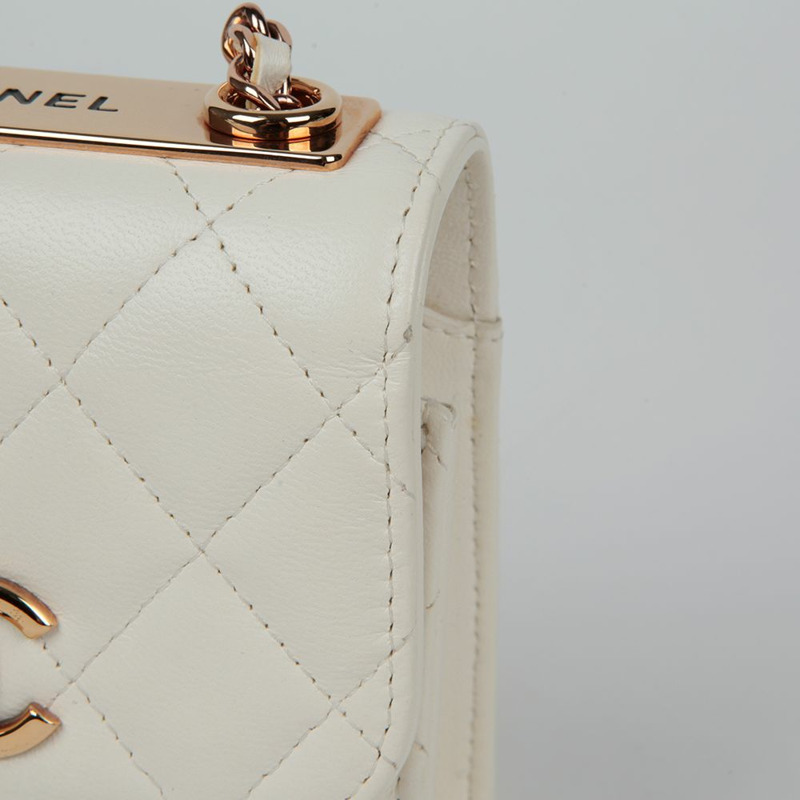 CHANEL 時尚CC迷你肩斜背包 A81633-2