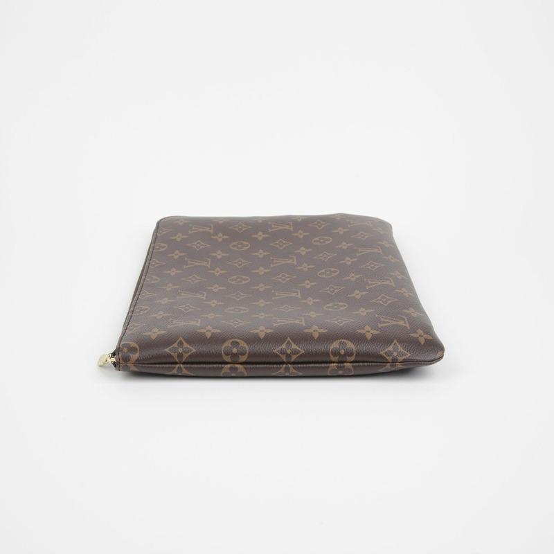 LOUIS VUITTON Etui Voyage MM 手拿包 M44499-3
