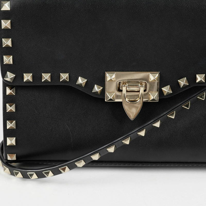 VALENTINO 2B0181 Rockstud 翻蓋肩斜背包-1