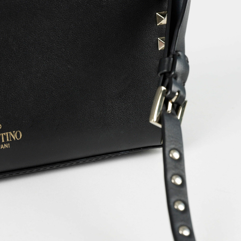 VALENTINO 2B0181 Rockstud 翻蓋肩斜背包-4