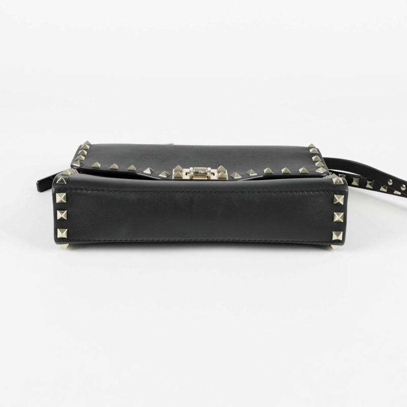 VALENTINO 2B0181 Rockstud 翻蓋肩斜背包-7