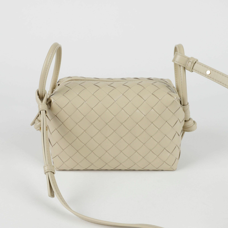 BOTTEGA VENETA 環形頂部提把托特單肩包 796615-3