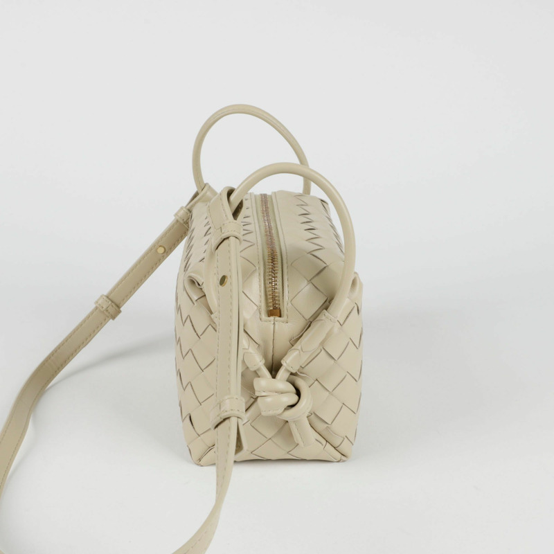 【包稅】BOTTEGA VENETA 環形頂部提把手提單肩包 796615-4