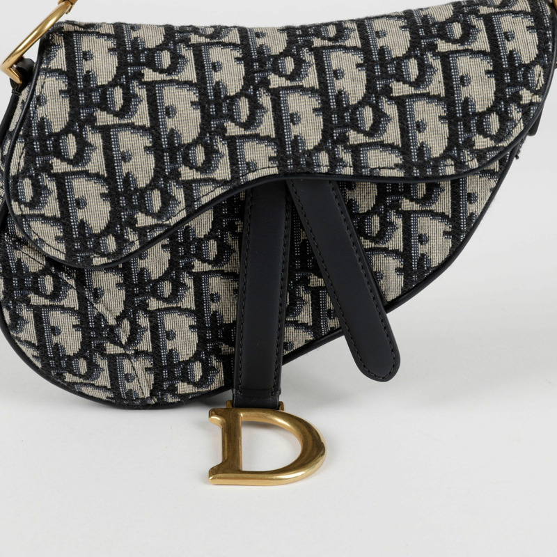 【包稅】DIOR M0447CTZQ 斜背迷你馬鞍肩包-1
