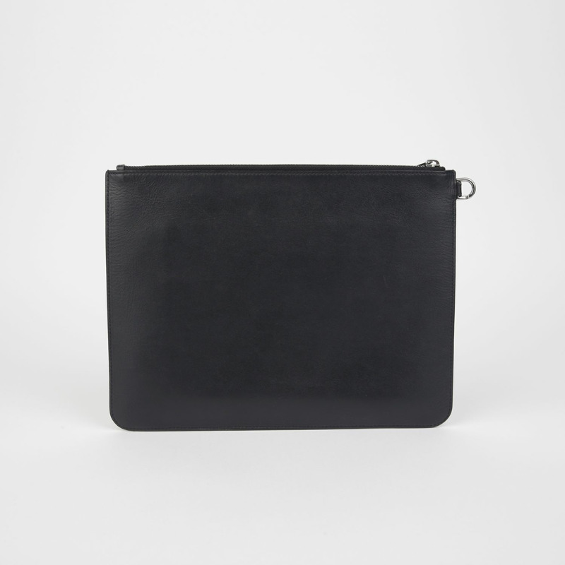GIVENCHY BK600JK0XG 大標誌手拿包-4