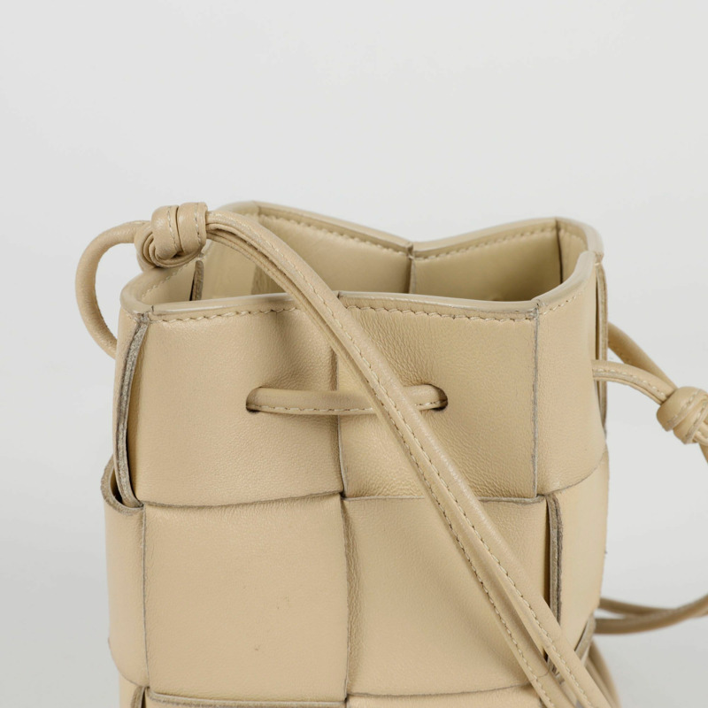 BOTTEGA VENETA Cassette 迷你水桶單肩斜背包 680217-1
