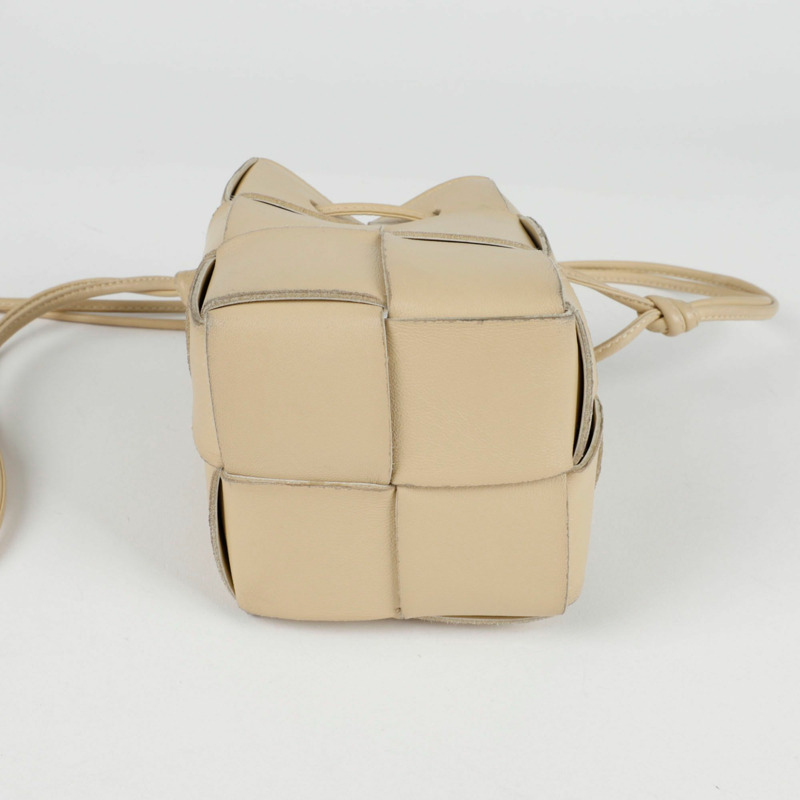 BOTTEGA VENETA Cassette 迷你水桶單肩斜背包 680217-6
