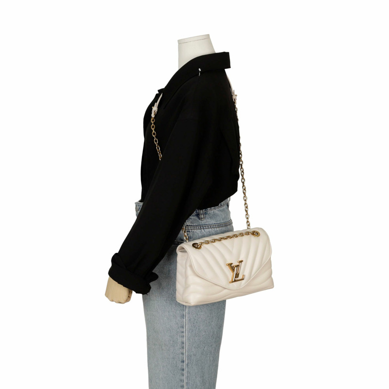 LOUIS VUITTON M58549 New Wave 鏈條單肩斜背包-13