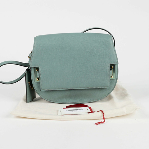 VALENTINO MW2B0133 Rockstud 圓形馬鞍形肩斜背包