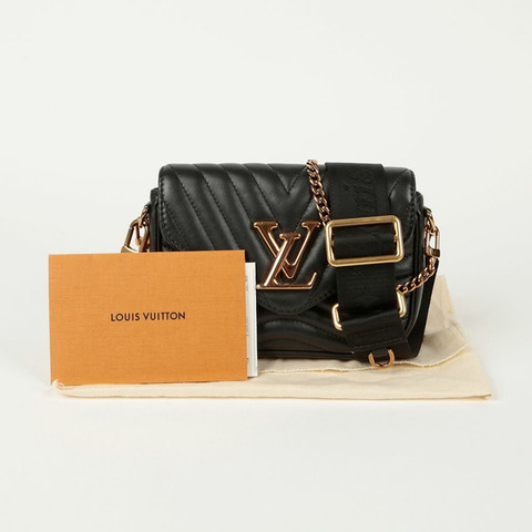 LOUIS VUITTON M56461 New Wave 多口袋肩斜背包