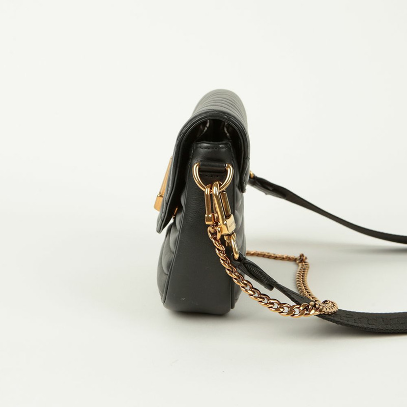 LOUIS VUITTON M56461 New Wave 多口袋肩斜背包-4