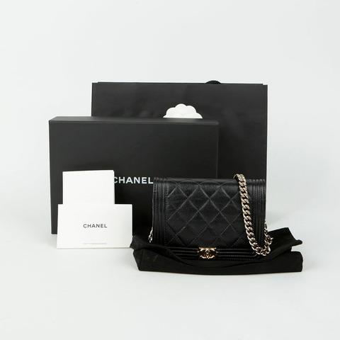 CHANEL Caviar Skin Boy 迷你 WOC 肩斜背包 AP2464