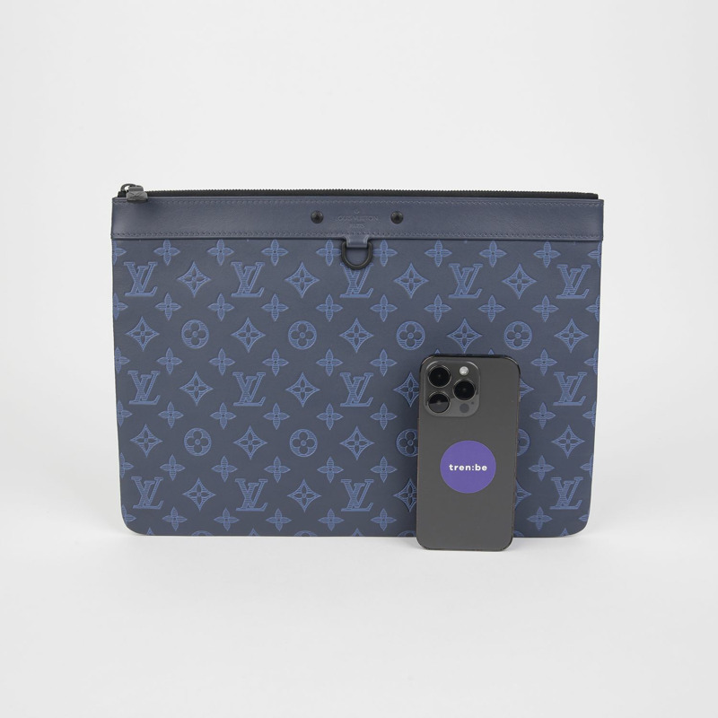 LOUIS VUITTON M80425 Discovery Pouch GM 手拿包-6