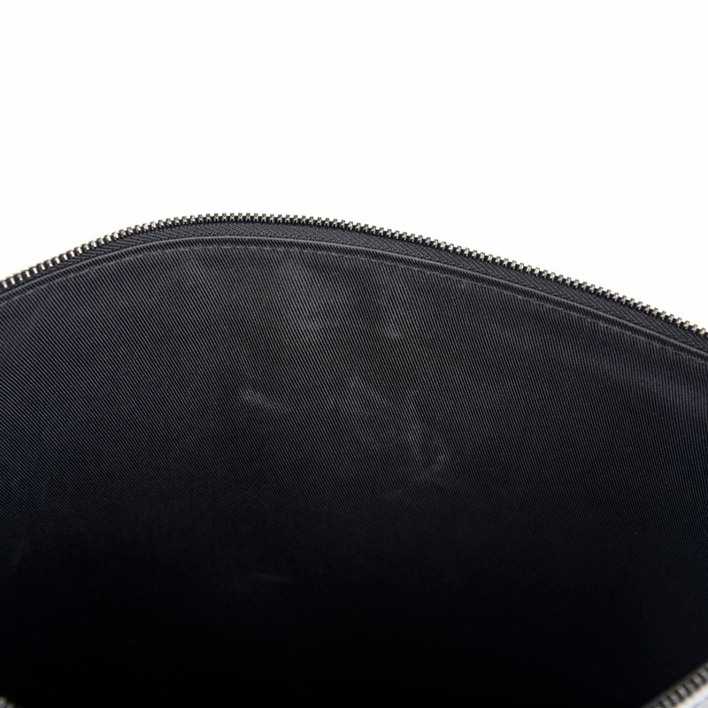 LOUIS VUITTON M80425 Discovery Pouch GM 手拿包-8