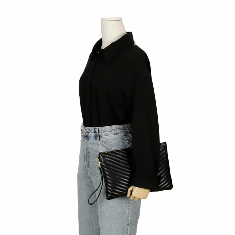 SAINT LAURENT Monogram 平板電腦袋 559193-11