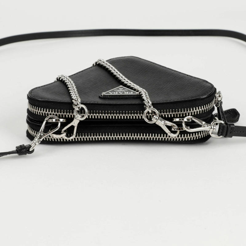 PRADA 三角形迷你斜背包 1NR015-3