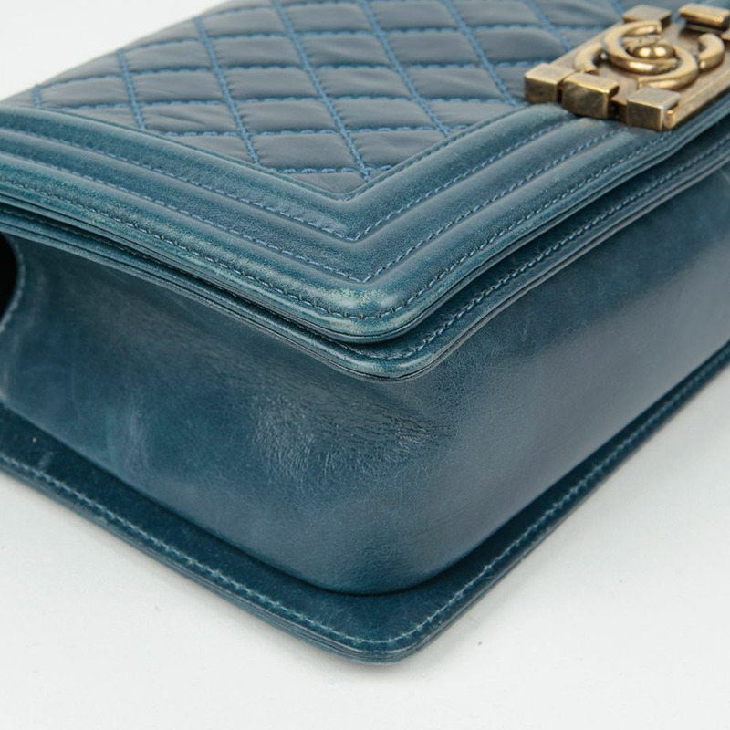 CHANEL A67086 Boy 中型單肩斜背包-9