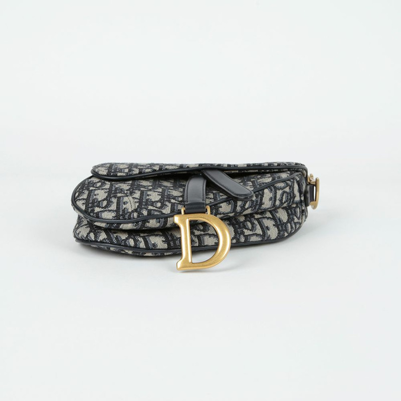 DIOR 斜跨馬鞍迷你肩包 M0447CTZQ-4