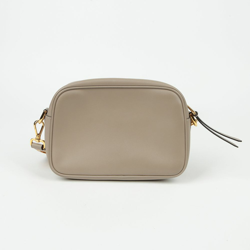 FENDI 8BT287 相機肩斜背包-4