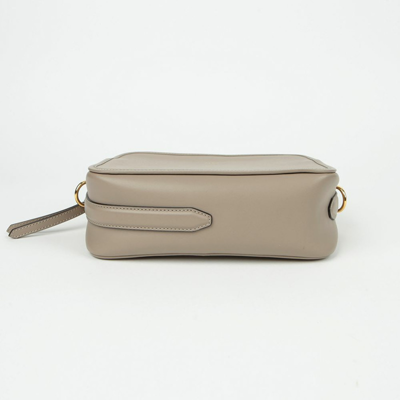 FENDI 8BT287 相機肩斜背包-6