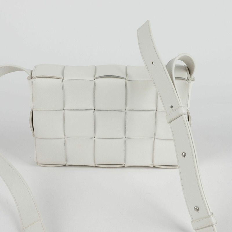 BOTTEGA VENETA Cassette 單肩斜背包 578004-3