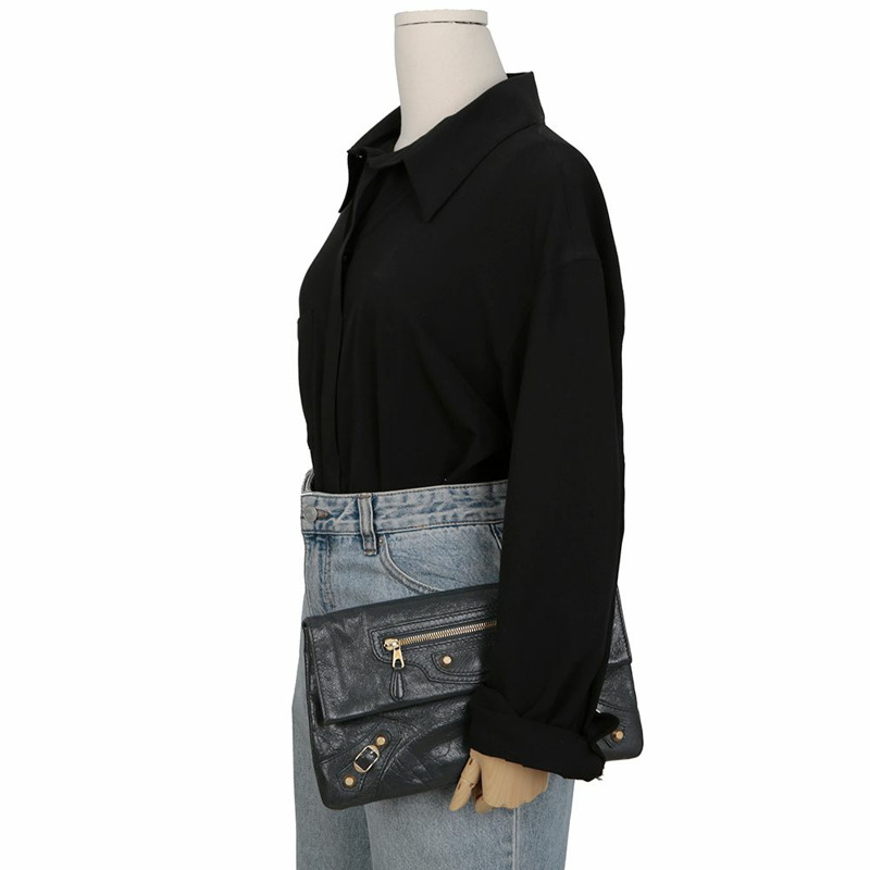 BALENCIAGA 巨型信封手拿包 282011-13