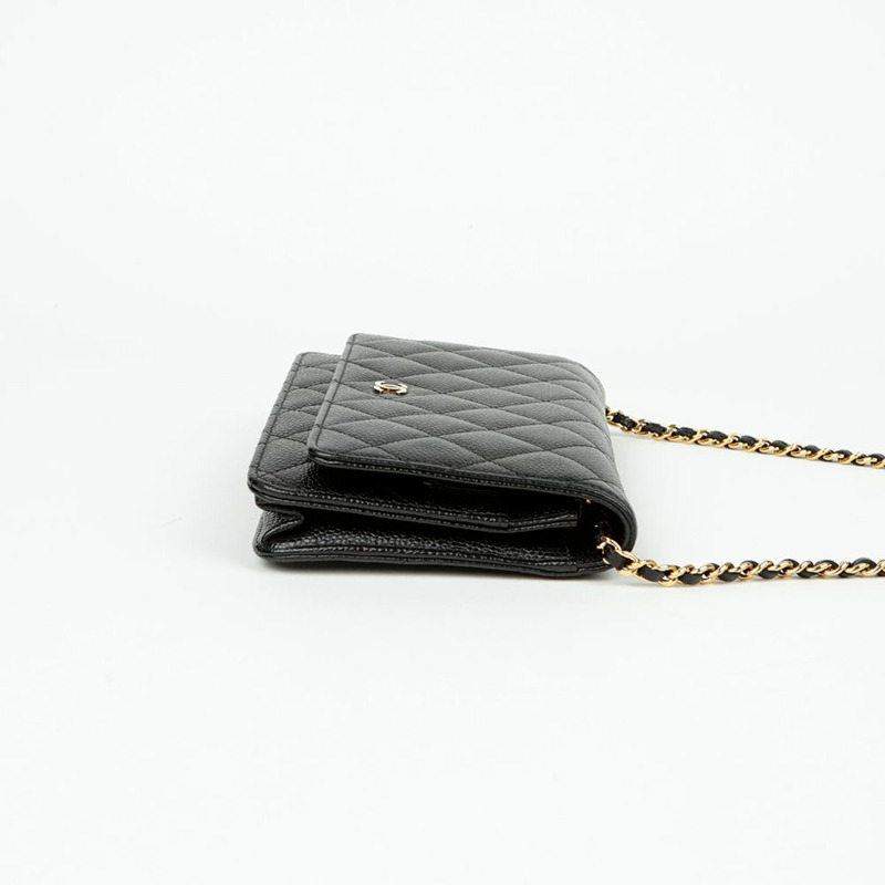 CHANEL Caviar Skin 經典 WOC 單肩斜背包 A84310-5